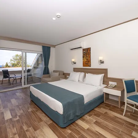 리조트 Armas Fugla 3*