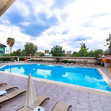 Armas Fugla Resort 3*