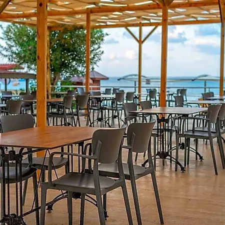 Resort Armas Fugla Avsallar